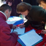 Brest canvassers forced outside students’ hostels