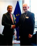 Ales Bialiatski meets Johannes Hahn ahead of his visit to Minsk