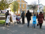 Smarhoń: government moving campaigners away from its buildings